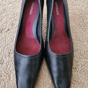 New Aerosoles Black Leather Pump